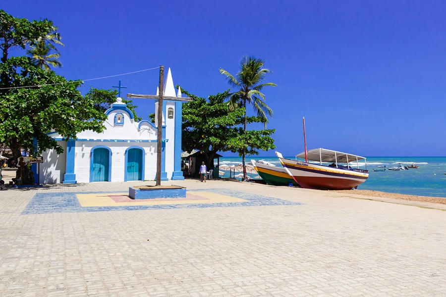 Praia-do-Forte-Bahia-igreja-9x6-1.jpg